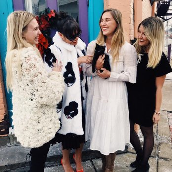 Lex & Lynne - Our Team at Lex & Lynne! - Women's Clothing Near Me - Sewickley, Pennsylvania Lex & Lynne - Our Team at Lex & Lynne! - Women's Clothing Near Me - Sewickley, Pennsylvania
