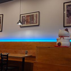 Kaijin Sushi - Inside