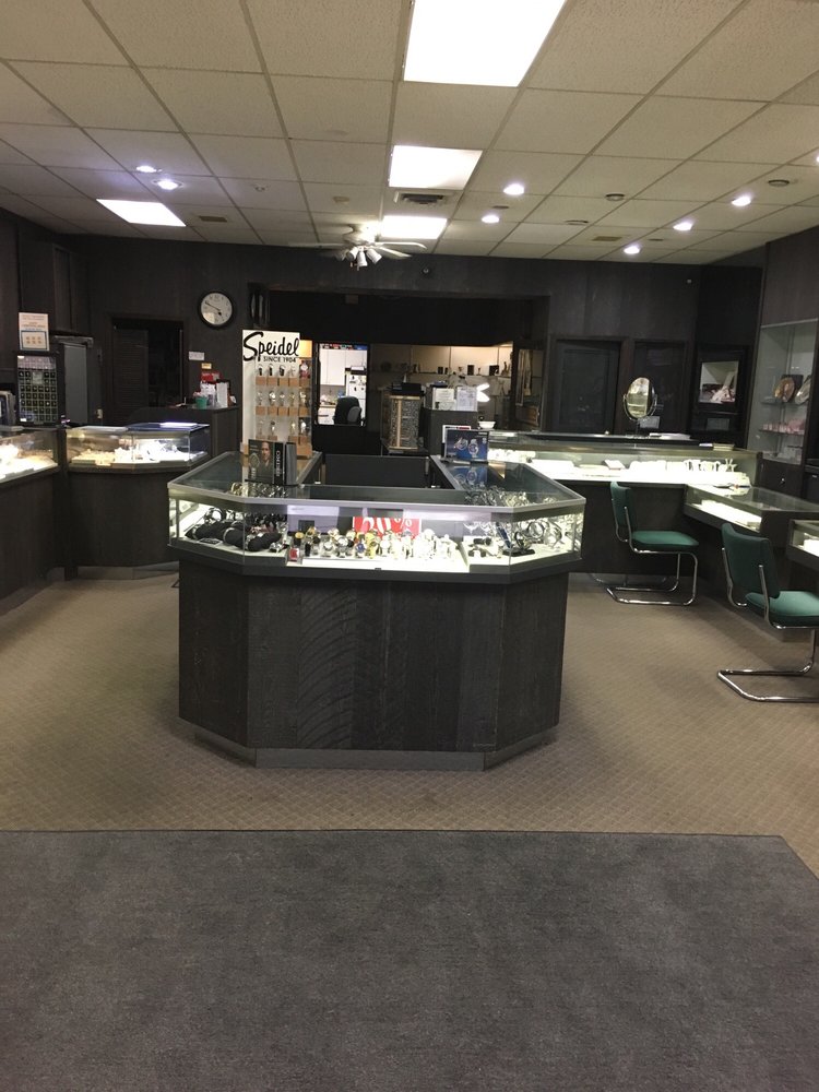 PLATE THEODORE JEWELERS Updated October 2024 179 Main St