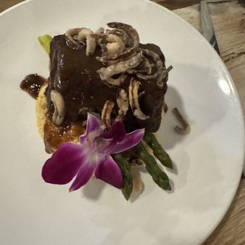 Wickies Lighthouse Restaurant - Braised Short Ribs - Diners Near Me - Sanibel, Florida Wickies Lighthouse Restaurant - Braised Short Ribs - Diners Near Me - Sanibel, Florida