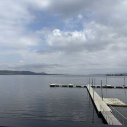 Kelly’s Lake House Bar & Grill - Dock and view from patio