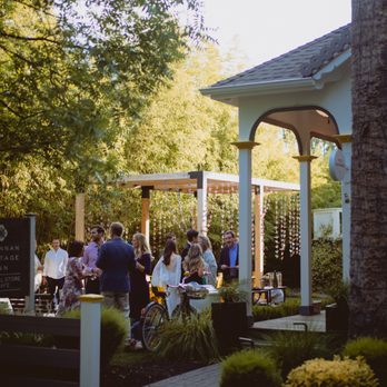 Brannan Cottage Inn - intimate wedding ceremony - Hotels Near Me - Calistoga, California