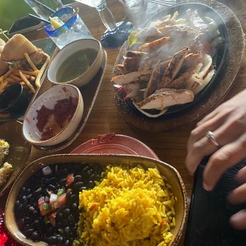 Tio Taco + Tequila Bar - Chicken Fajitas - Mexican Near Me - Edison, New Jersey