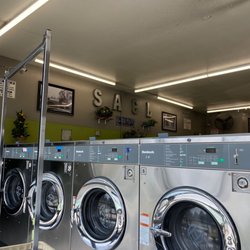 San Antonio Coin Laundry - Entrance and some washers