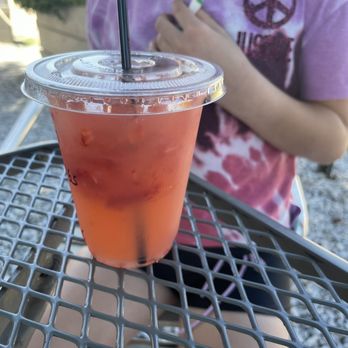 Crepes & Coffee - Lemonade with strawberries - Creperies Near Me - Garden City, Utah Crepes & Coffee - Lemonade with strawberries - Creperies Near Me - Garden City, Utah