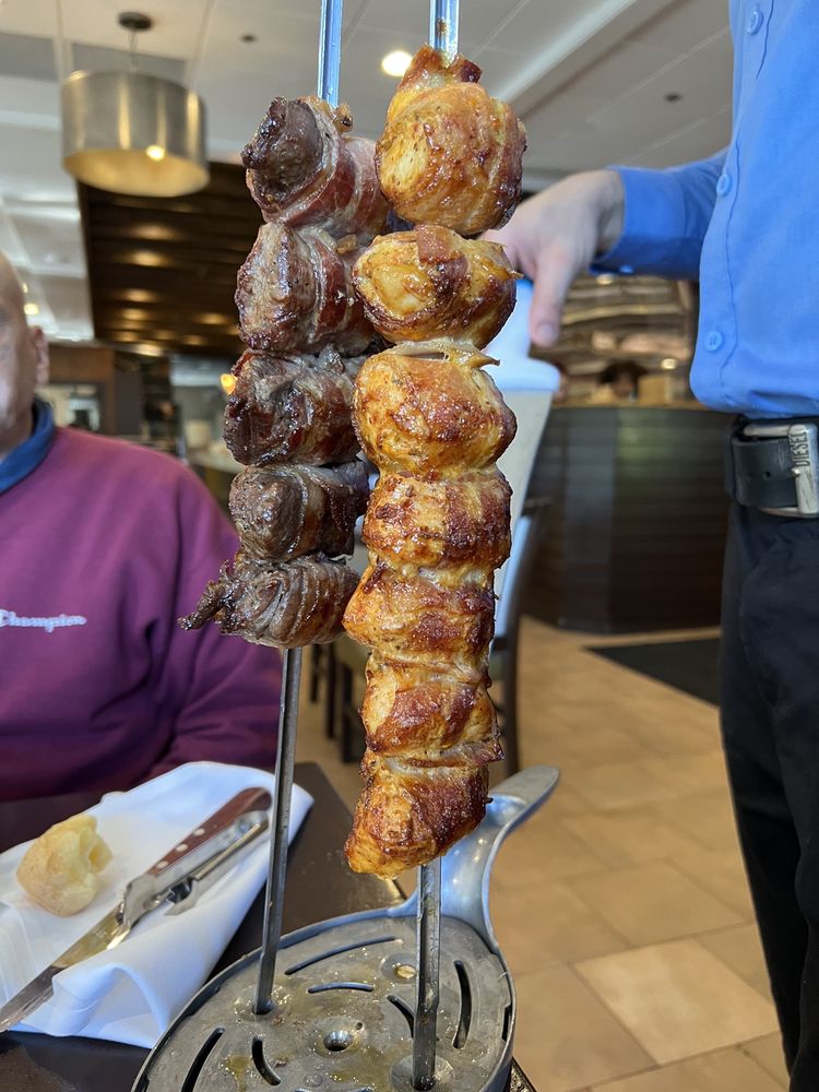 Churrascaria Tropeiro's Grill