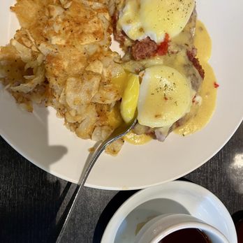 Lady C’s  - Breakfast & Brunch Near Me - Westlake Village, California
