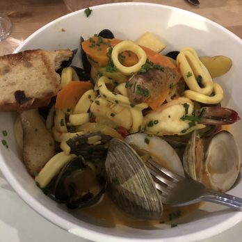 Dolce Vita - Bouillabaisse. - Bars Near Me - Nyack, New York