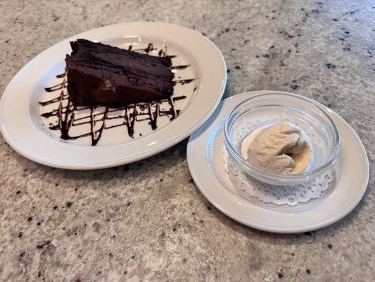 Daniel’s Broiler Downtown by null