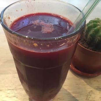 豆苗居 - The glow juice (cucumber, red beetroot, orange, lemon, parsley...) - Gluten-Free Near Me - Hong Kong, HK