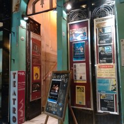 Pan y Arte Teatro - La puerta
