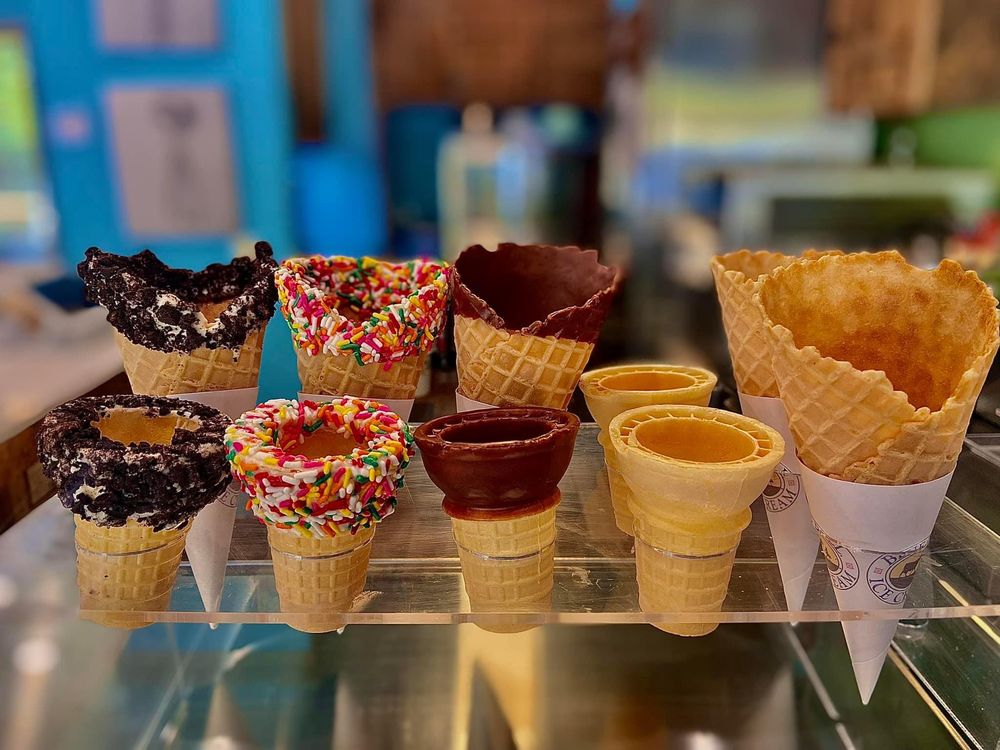 FROSTY MUG CREAMERY Updated October 2024 2175 Hwy 128, Savannah