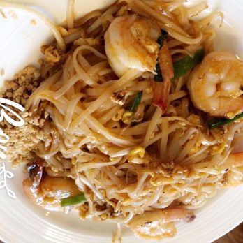 Rice Noodle Thai Eatery - Shrimp Pad Thai - Thai Near Me - Natick, Massachusetts Rice Noodle Thai Eatery - Shrimp Pad Thai - Thai Near Me - Natick, Massachusetts
