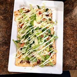 Blondie's Food and Spirits - BLT pizza