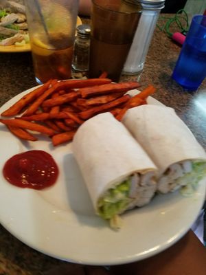 Hector's Cafe & Diner by null