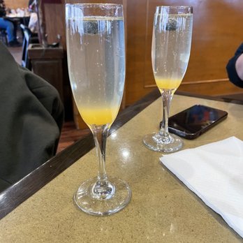 Kelsey's - Blueberry peach mimosas - Soul Food Near Me - Atlantic City, New Jersey Kelsey's - Blueberry peach mimosas - Soul Food Near Me - Atlantic City, New Jersey