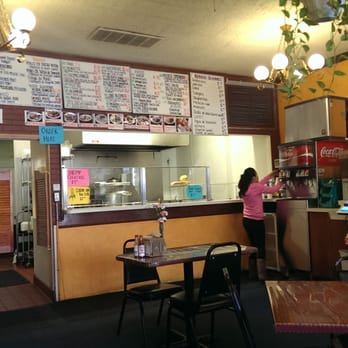 El Taco Riendo - Ordering area. - Mexican Near Me - Minneapolis, Minnesota El Taco Riendo - Ordering area. - Mexican Near Me - Minneapolis, Minnesota
