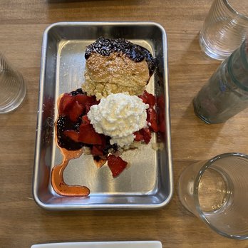 Buford's Biscuits - Dessert- like strawberry shortcake but a biscuit - New American Near Me - Leesburg, Virginia