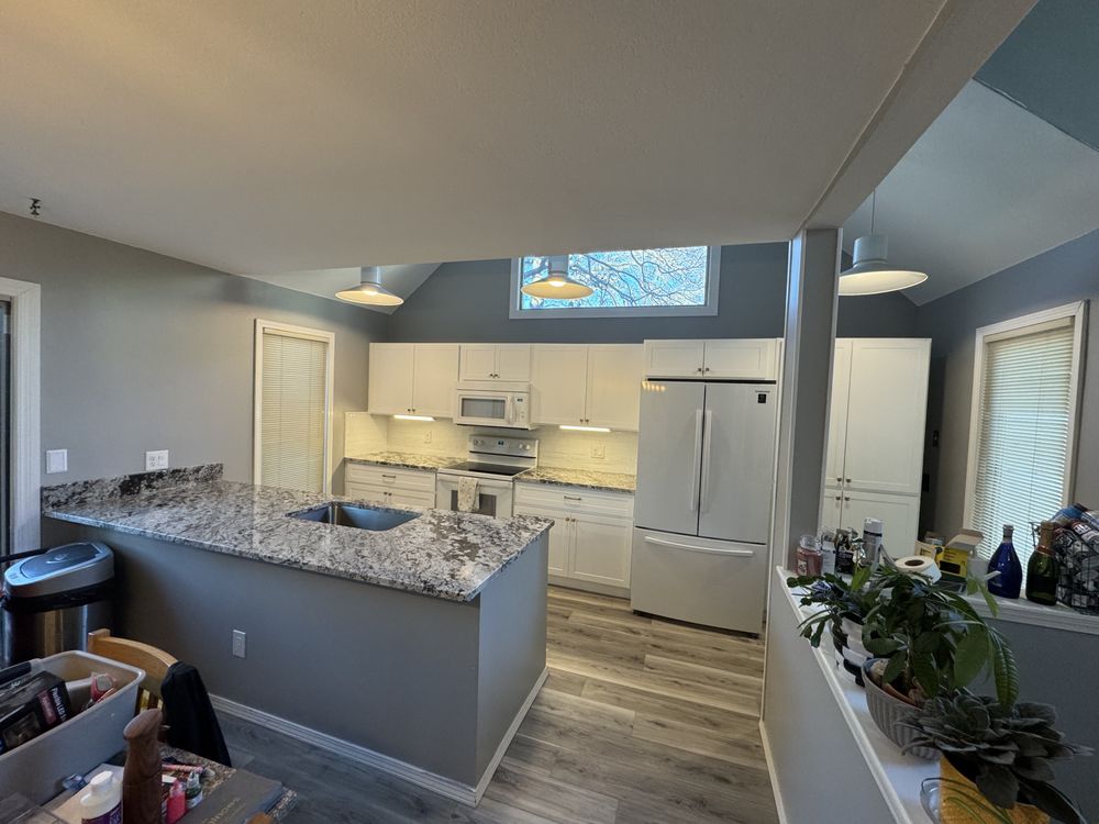 A Granite Solutions - countertop fabricator in Tulsa, OK