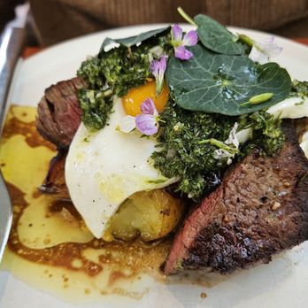 Stationæry - Steak & Egg - Coffee & Tea Near Me - Carmel-by-the-Sea, California