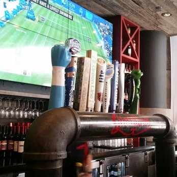 Giordano's - Draft beer - Pizza Near Me - Chicago, Illinois