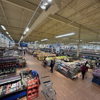 Real Canadian Superstore - Layout - Grocery Near Me - Toronto, Ontario Real Canadian Superstore - Layout - Grocery Near Me - Toronto, Ontario