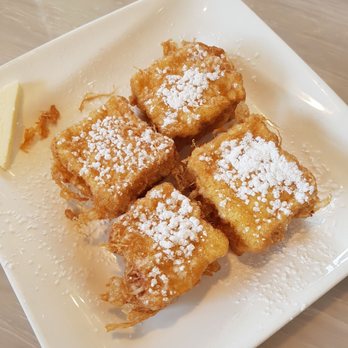 852 Hong Kong Cafe - Hong Kong style french toast. It has syrup on the side - Cantonese Near Me - Edmonton, Alberta