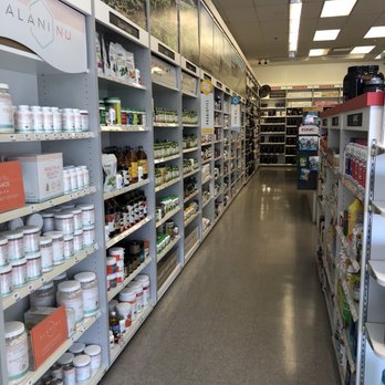 GNC - Inside - Health Markets Near Me - Nashville, Tennessee GNC - Inside - Health Markets Near Me - Nashville, Tennessee