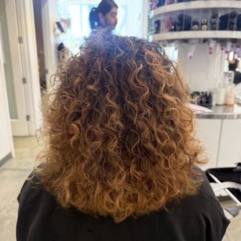Salon Nuuvo - LOL guess which was the before... - Hair Salons Near Me - Calabasas, California Salon Nuuvo - LOL guess which was the before... - Hair Salons Near Me - Calabasas, California