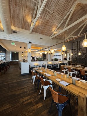Salt Wood Kitchen and Oysterette by null