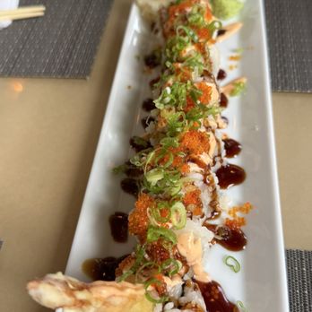 Akira Japanese Restaurant - Shrimp Tempura roll - Japanese Near Me - Honolulu, Hawaii