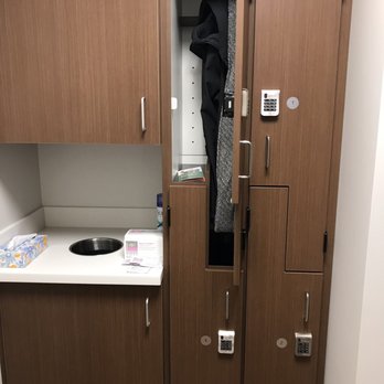 Rush - Personal lockers for exams - Medical Centers Near Me - Oak Brook, Illinois