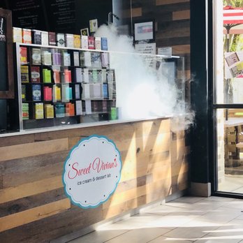 Cocohodo - Inside - Coffee & Tea Near Me - Katy, Texas