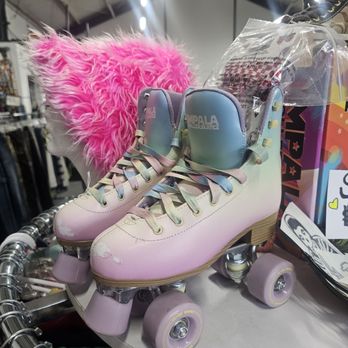Vintage Vortex VV - Used, Vintage & Consignment Near Me - Los Angeles, California Vintage Vortex VV - Used, Vintage & Consignment Near Me - Los Angeles, California