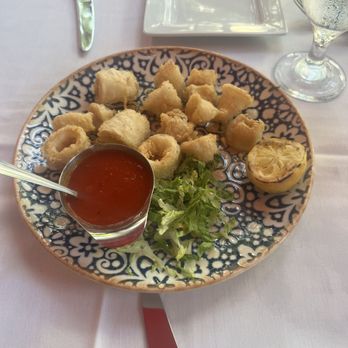 Avanti Restaurant - Calamari Fritti - Italian Near Me - Dallas, Texas Avanti Restaurant - Calamari Fritti - Italian Near Me - Dallas, Texas