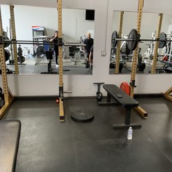 Lifted Fitness - Someone call a homicide detective, Doug murdered our legs today