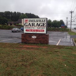 Crown Auto Repair - Snellville garage.