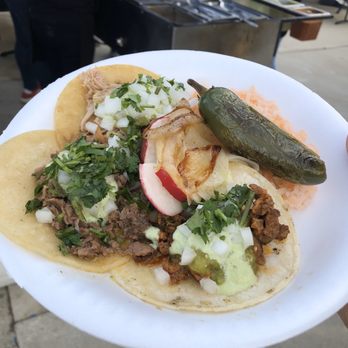 Lorenas Bomb Tacos - Carnitas, asada and al pastor tacos! - Street Vendors Near Me