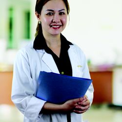 BeverlyCare - Women's Health - Maricris T. Sitjar, FNP-C Women's Health Nurse Practitioner *13 years' experience *Speaks English, Tagalog, and conversational Spanish