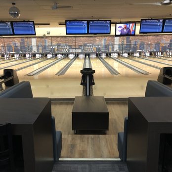 St Charles Bowl - Bowling Near Me - Saint Charles, Illinois