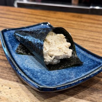 Seaweed Hand Roll Bar - Blue Crab Handroll - Sushi Bars Near Me - Glendale, California