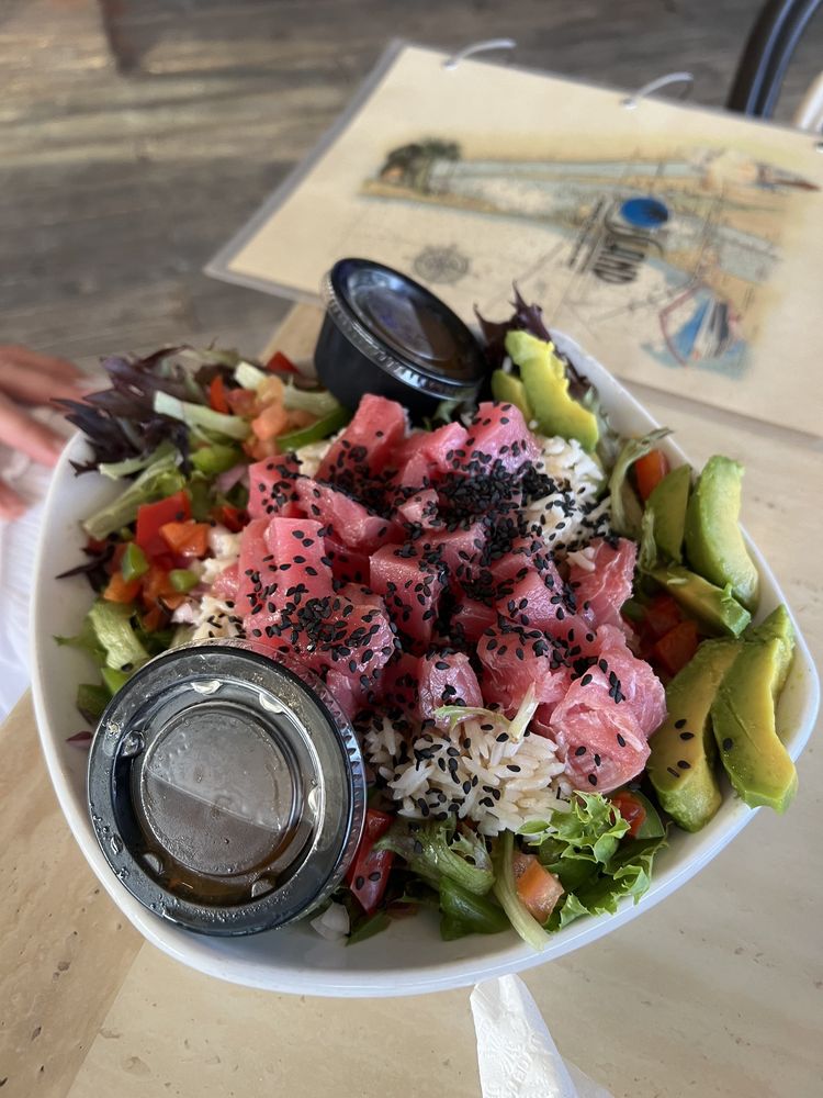 THE ISLAND WATERFRONT BAR & GRILL Updated September 2024 232 Photos