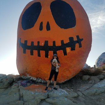 Pumpkin Rock Trail - Paint was in great shape - Hiking Near Me - Norco, California Pumpkin Rock Trail - Paint was in great shape - Hiking Near Me - Norco, California