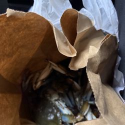 Scored some live crabs!!!!