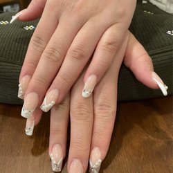 Beauty Nail & Facial - Acrylic nails
