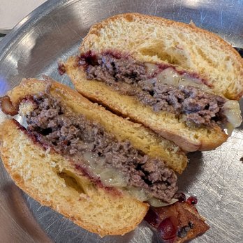 Rodeo Goat - HL Hunt Burger cut in half - Burgers Near Me - Plano, Texas