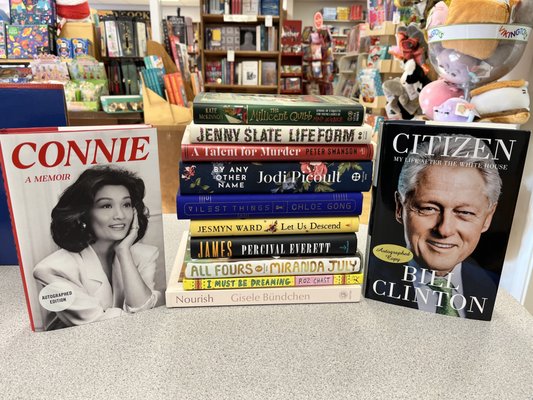 Wicked Good Books by null