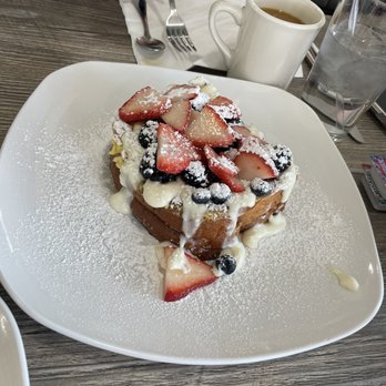 Lucky Brunch - Very Berry French Toast - Breakfast & Brunch Near Me - Sterling Heights, Michigan Lucky Brunch - Very Berry French Toast - Breakfast & Brunch Near Me - Sterling Heights, Michigan