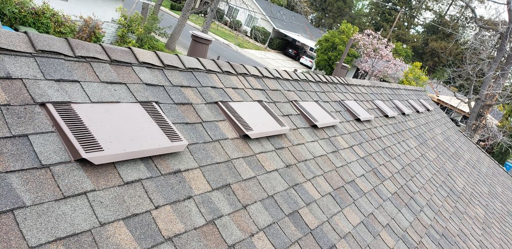 Slide of R E Roofing & Construction