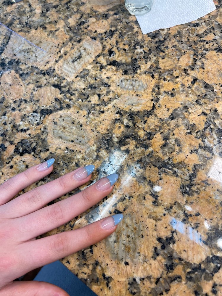 LA VIE NAILS Updated September 2024 22 Photos & 21 Reviews 7600